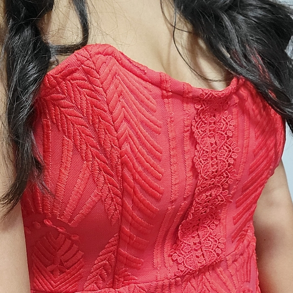 FOREVER 21 CHERRY RED EMBROIDERED MINI DRESS M 6 8 10 - Picture 2 of 10